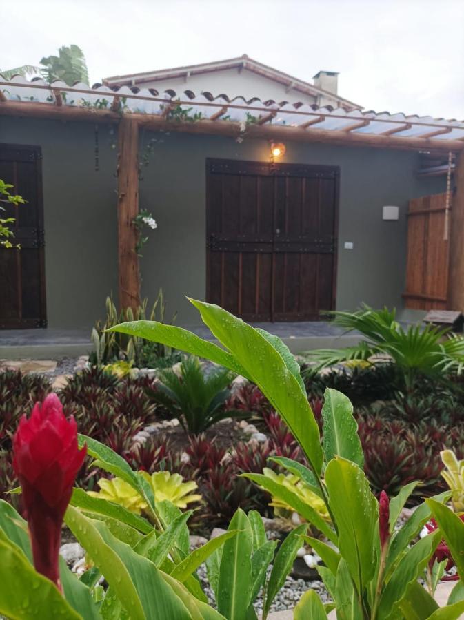 Casa De Ioio Arraial Bed & Breakfast Porto Seguro Exterior photo